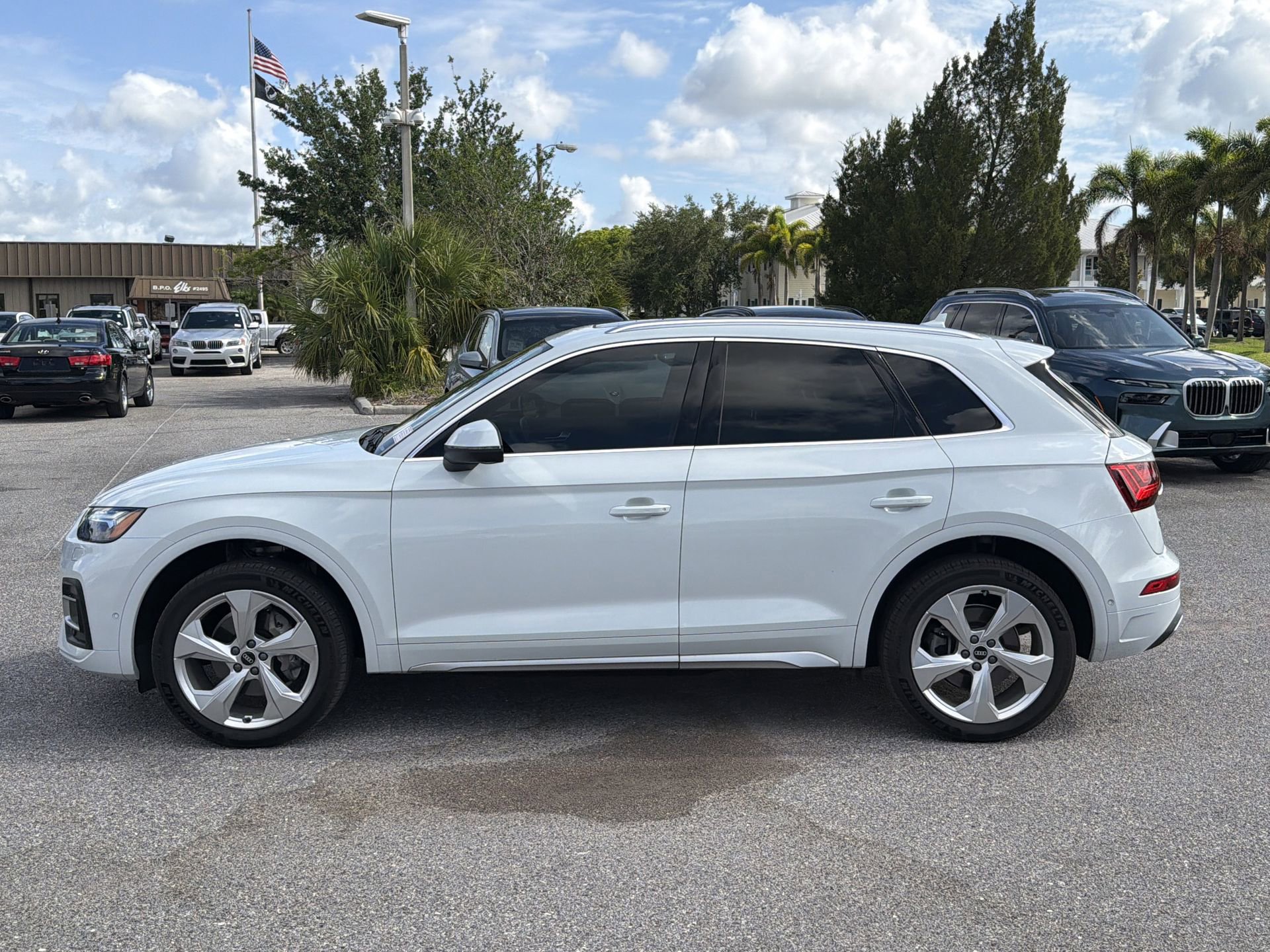 Used 2021 Audi Q5 Prestige w/ Prestige Package AWD/4WD image 7