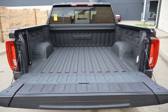 Used 2024 GMC Sierra 1500 SLT RWD image 29