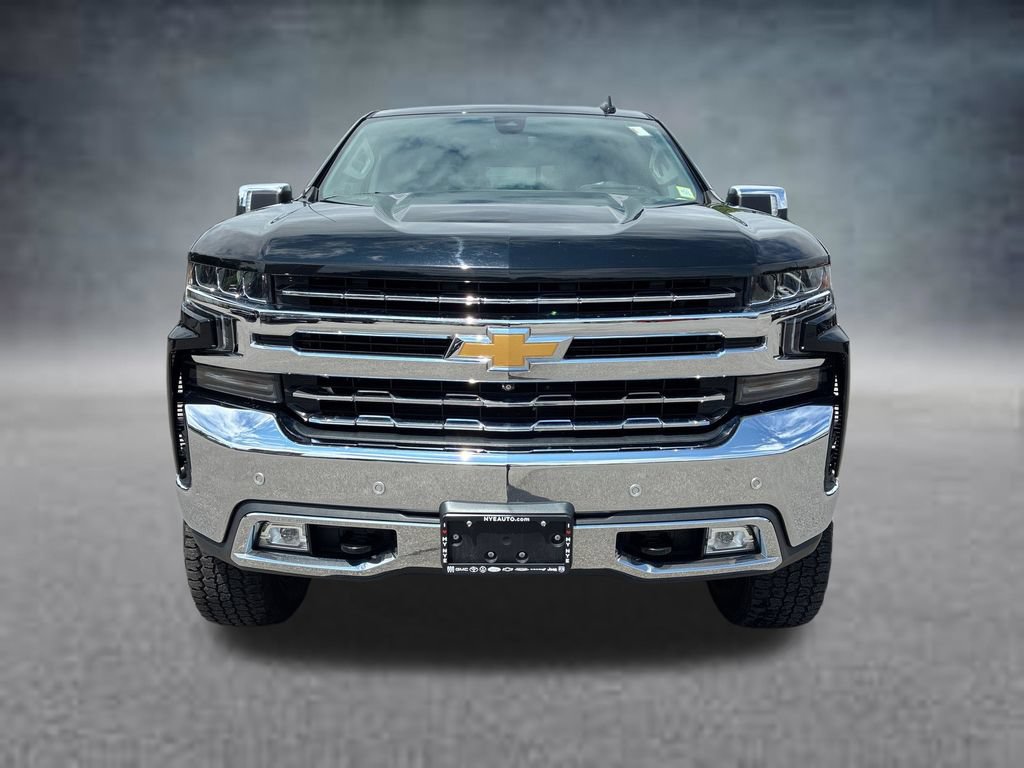 Used 2019 Chevrolet Silverado 1500 LTZ w/ LTZ Premium Package AWD/4WD image 9