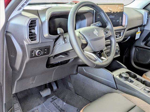 New 2025 Ford Bronco Sport Outer Banks image 3