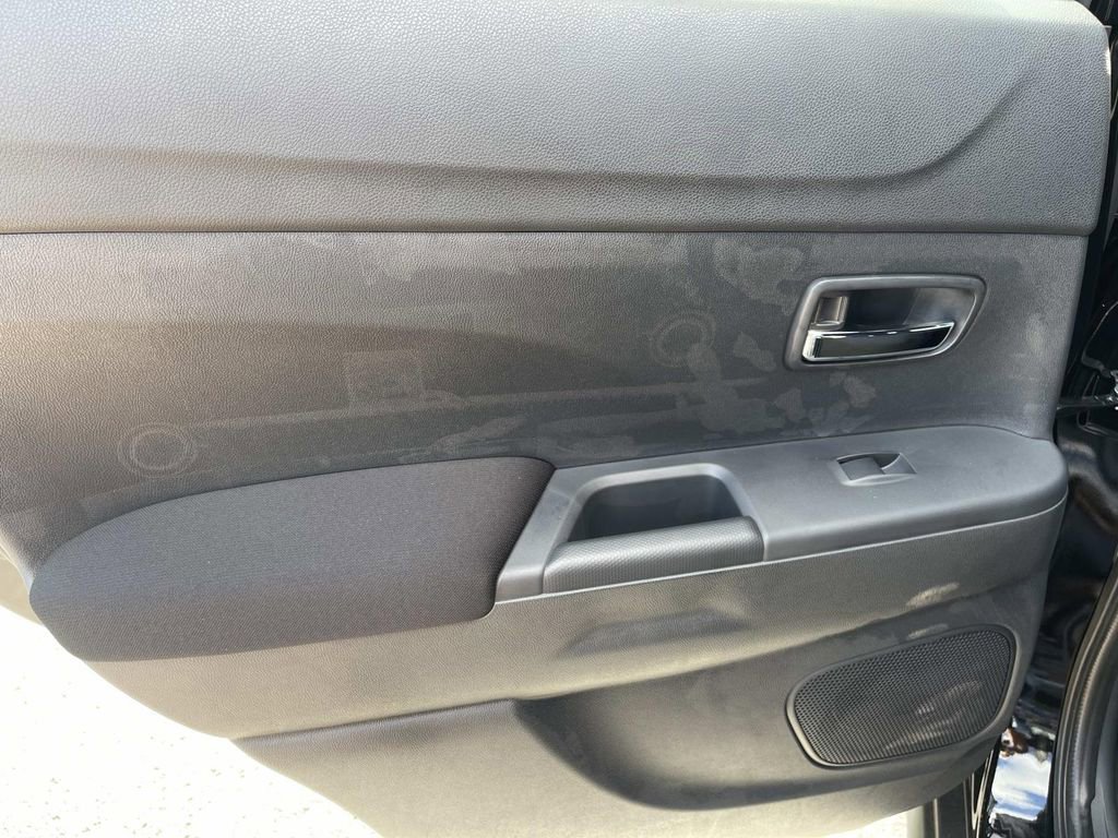 New 2025 Mitsubishi Outlander Sport AWD image 18