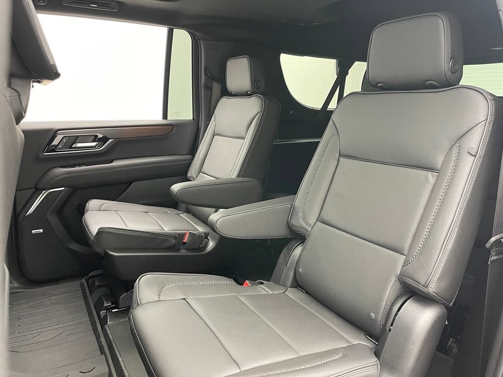 New 2026 GMC Yukon XL Denali w/ Denali Reserve Package AWD/4WD image 51