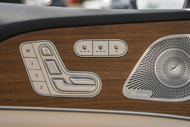 Certified 2025 Mercedes-Benz GLS 450 4MATIC image 43
