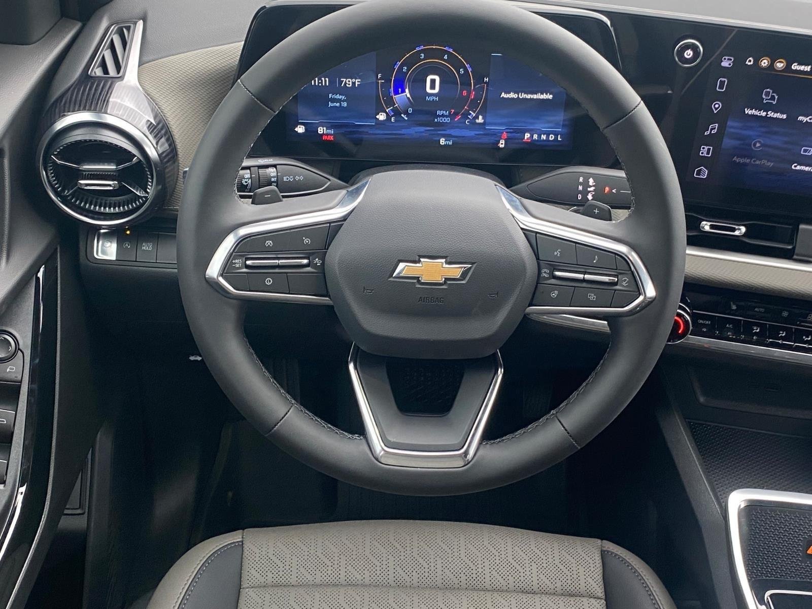 New 2026 Chevrolet Equinox LT w/ Convenience Package II FWD image 7