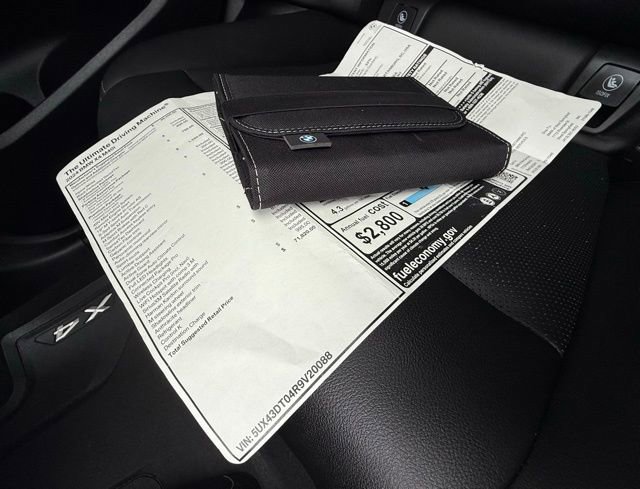 Used 2024 BMW X4 M40i w/ Premium Package image 46