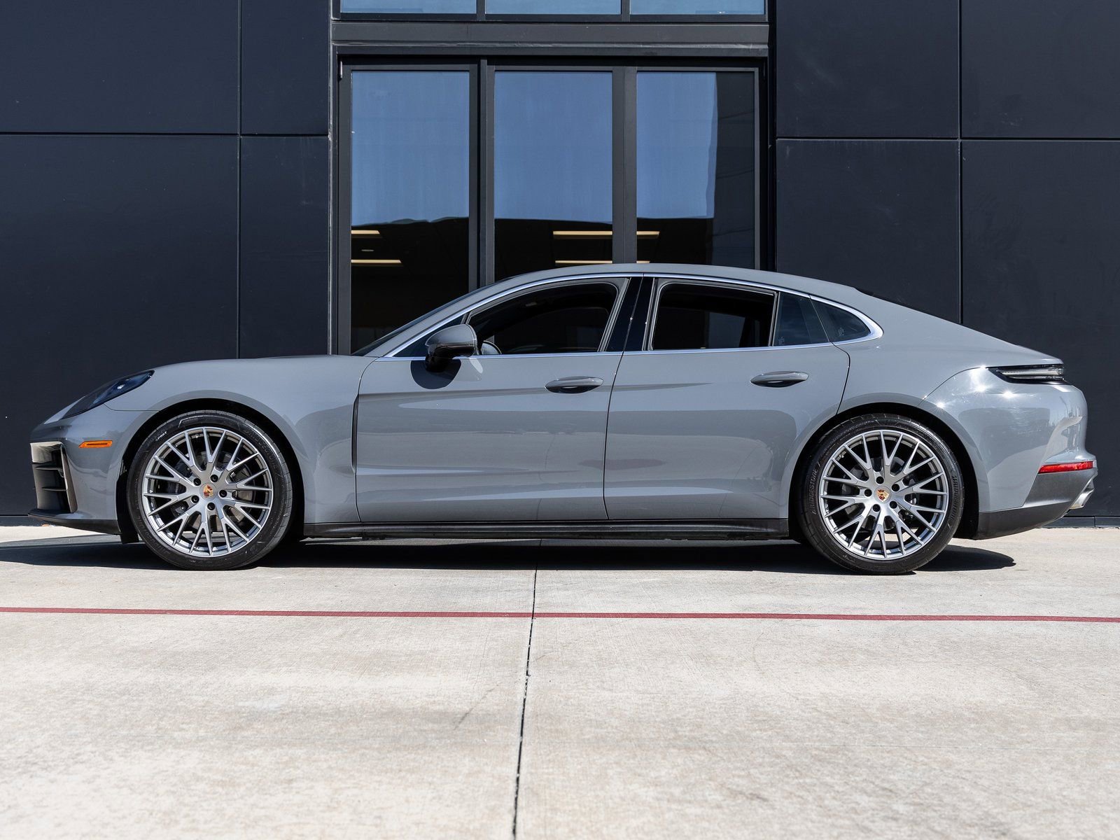 Certified 2025 Porsche Panamera 4 video 2