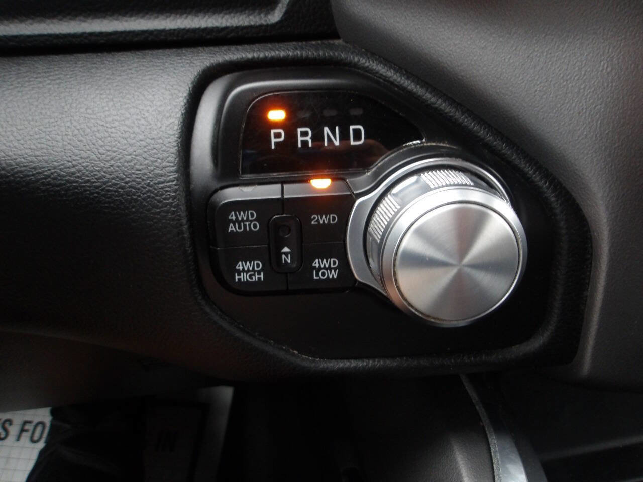 Used 2022 RAM 1500 Laramie w/ Sport Appearance Package AWD/4WD image 17