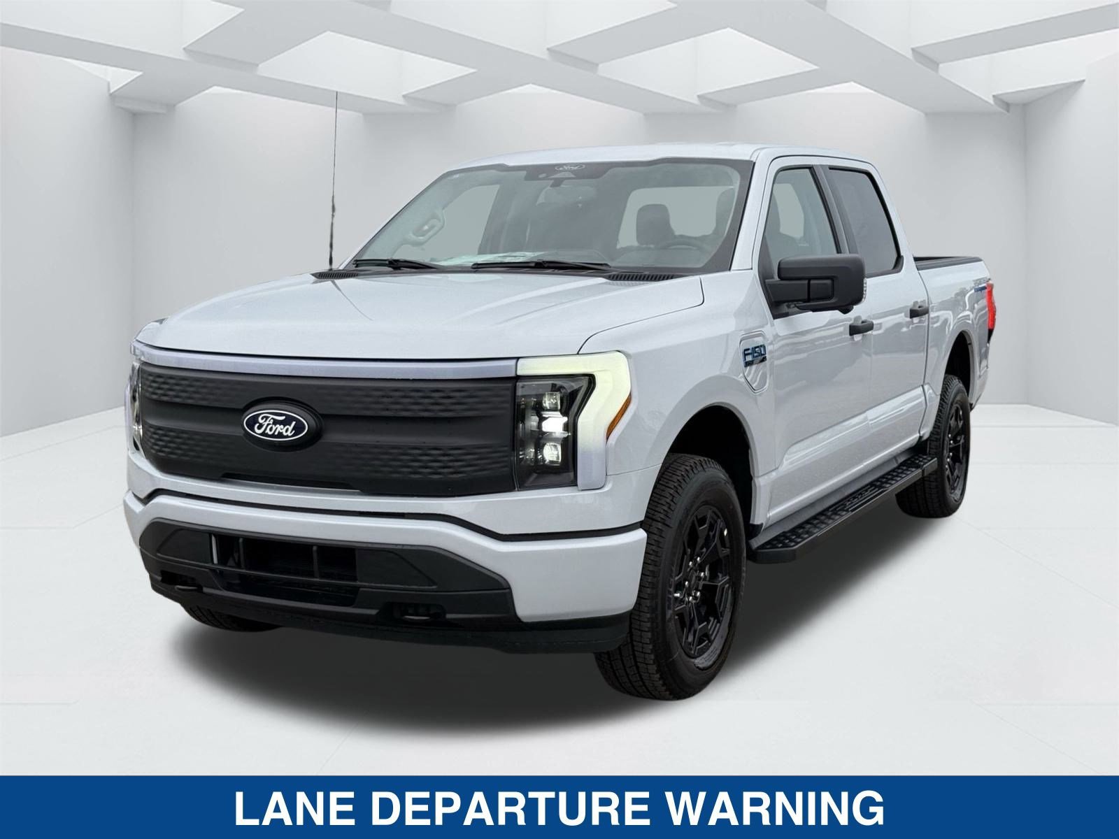 New 2025 Ford F150 Lightning XLT image 8