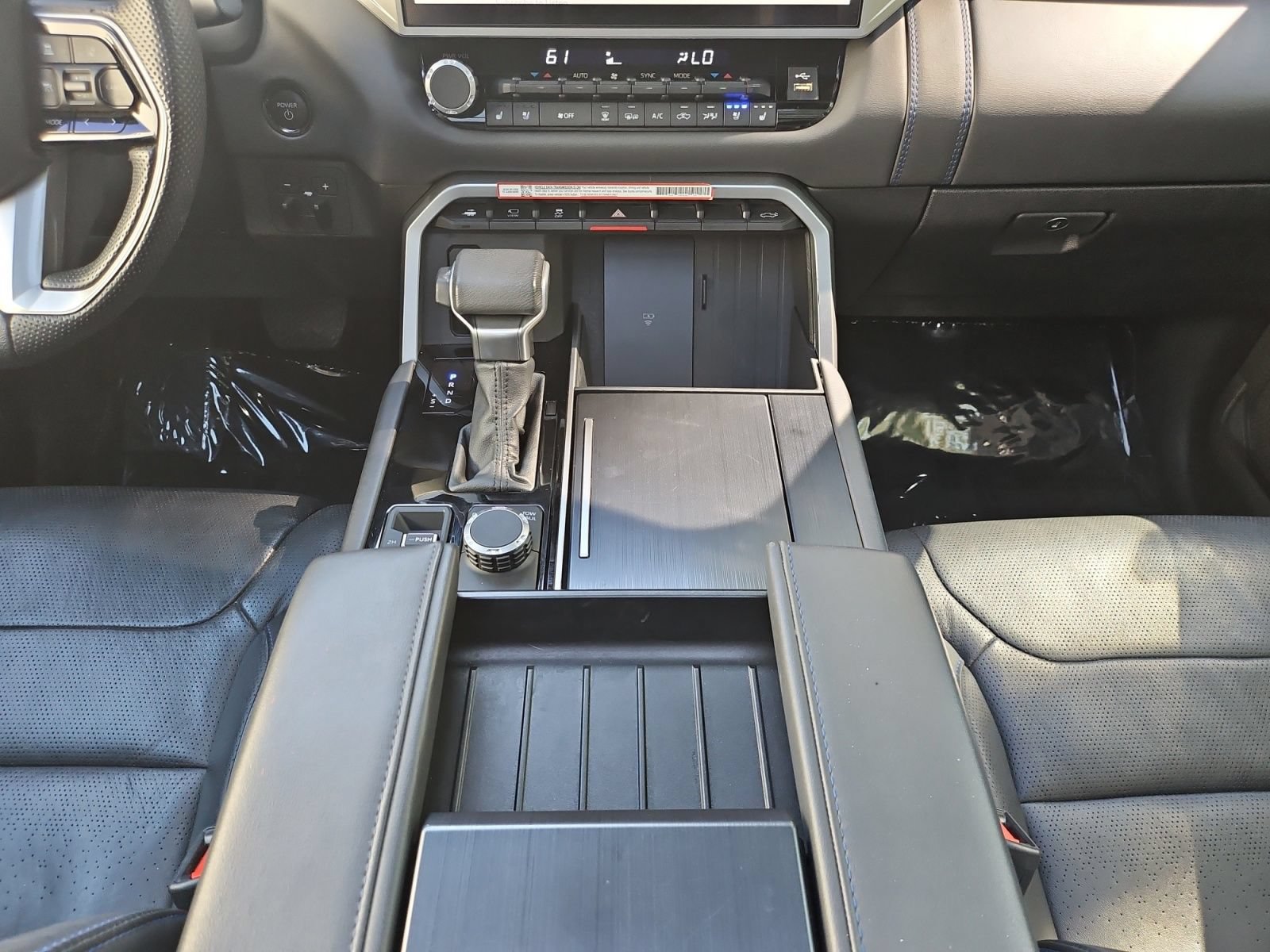 Used 2025 Toyota Tundra Platinum AWD/4WD image 31