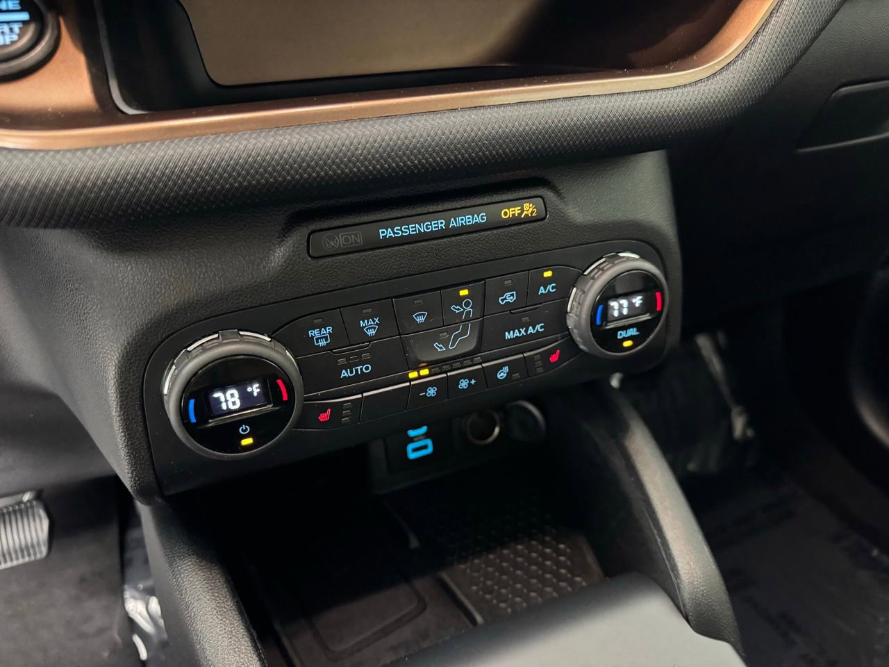 Used 2021 Ford Bronco Sport Outer Banks w/ Outer Banks Package (96D) image 18