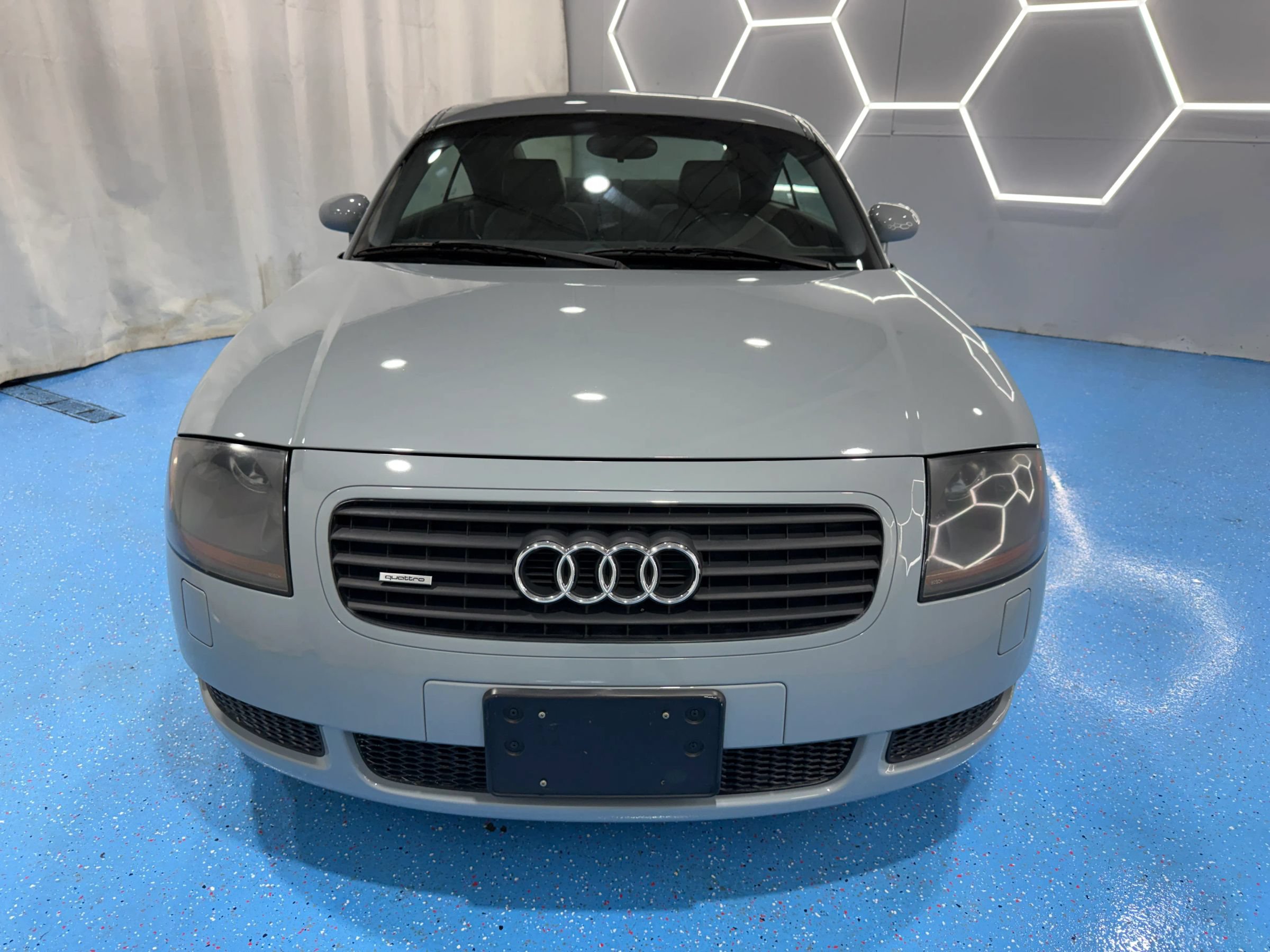 Used 2001 Audi TT 1.8T AWD/4WD image 4
