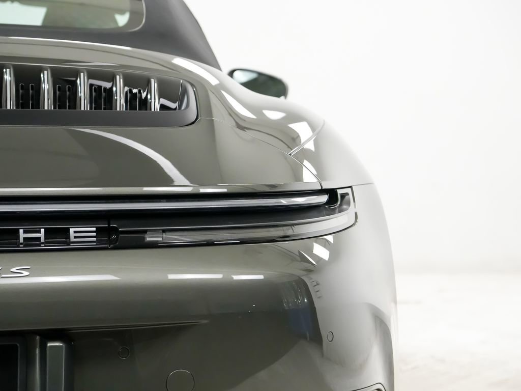 New 2026 Porsche 911 Carrera 4S AWD/4WD image 12