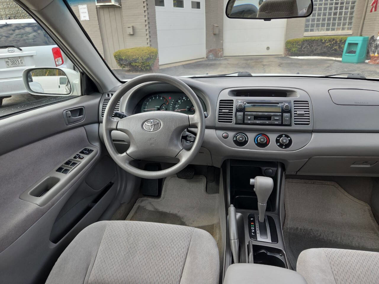 Used 2003 Toyota Camry LE image 14