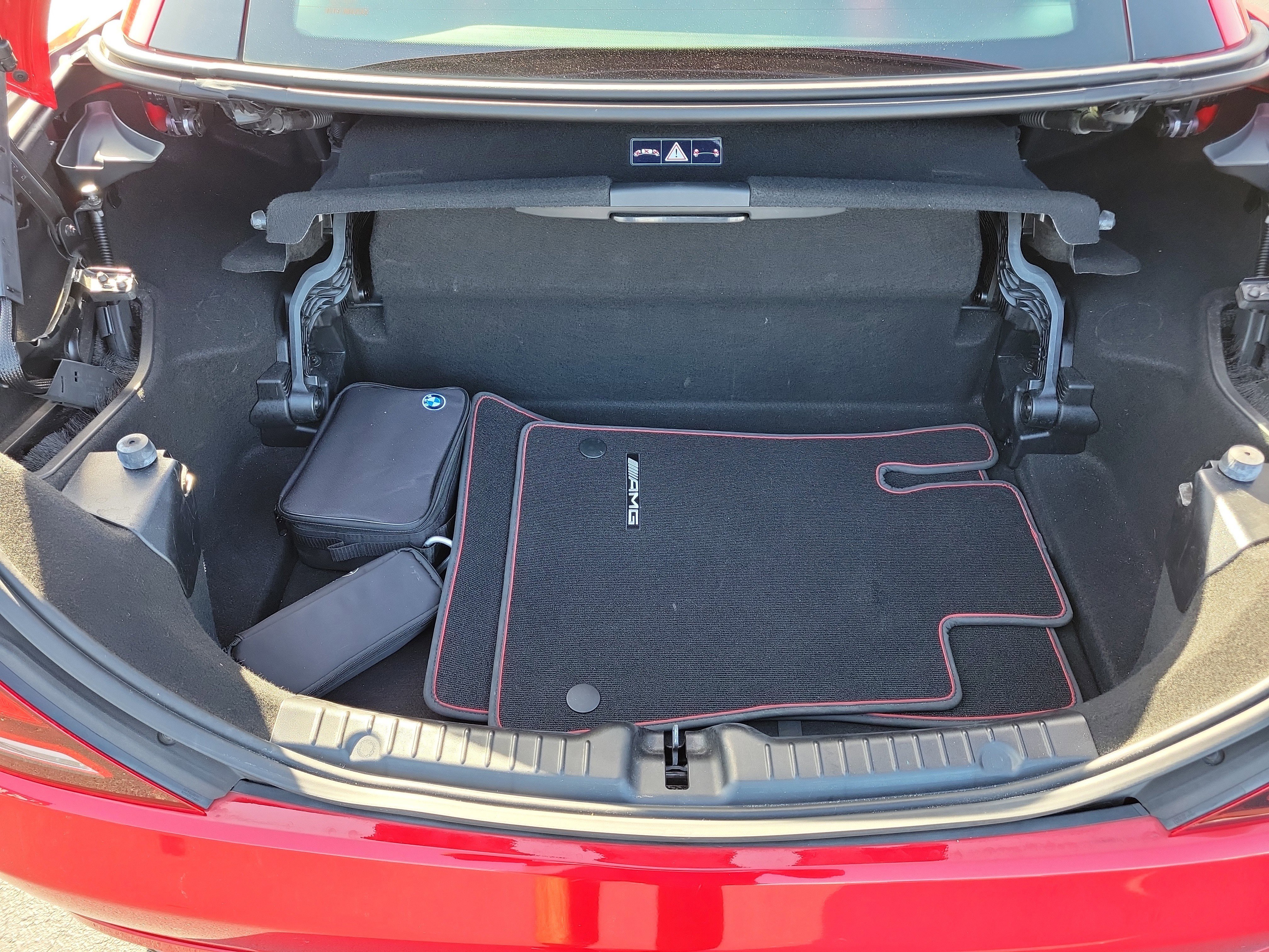 Used 2017 Mercedes-Benz SLC 43 AMG image 8