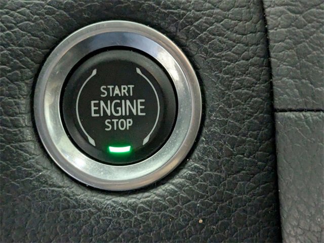 Used 2021 GMC Yukon XL Denali image 26