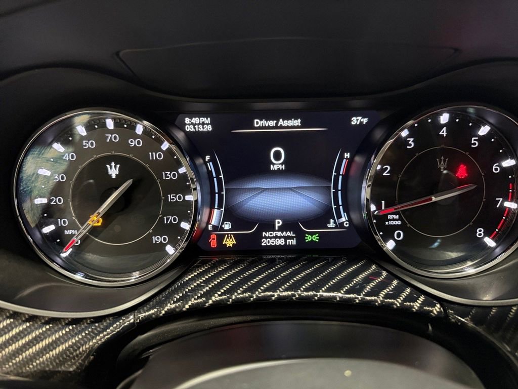 Used 2022 Maserati Quattroporte Modena Q4 image 28