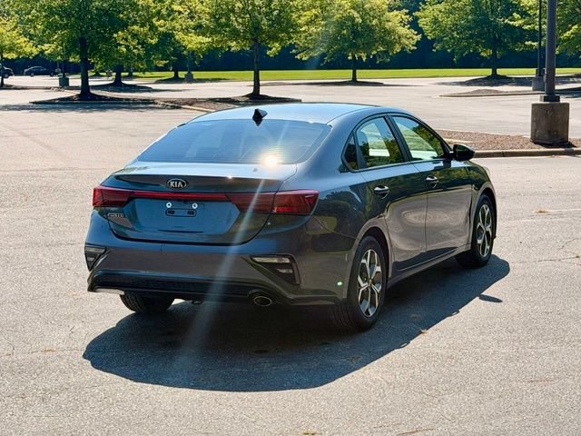 Used 2021 Kia Forte LXS FWD image 7