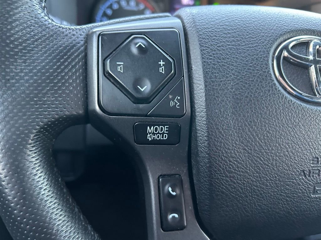 Used 2021 Toyota Tacoma TRD Sport image 19