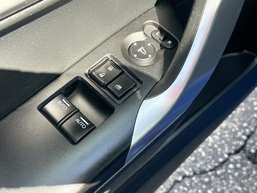 Used 2015 Honda Accord EX-L image 17