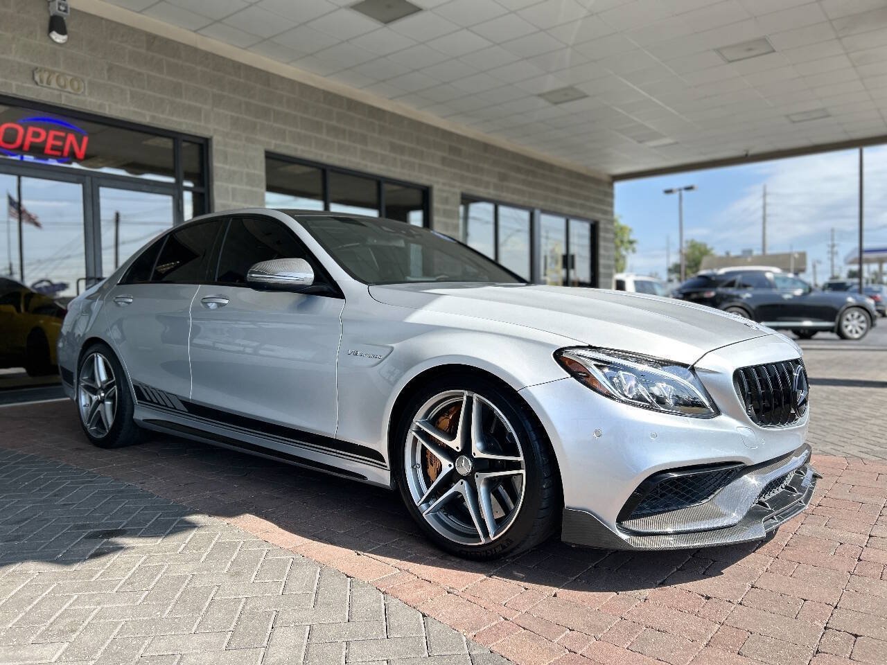 Used 2015 Mercedes-Benz C 63 AMG S image 22