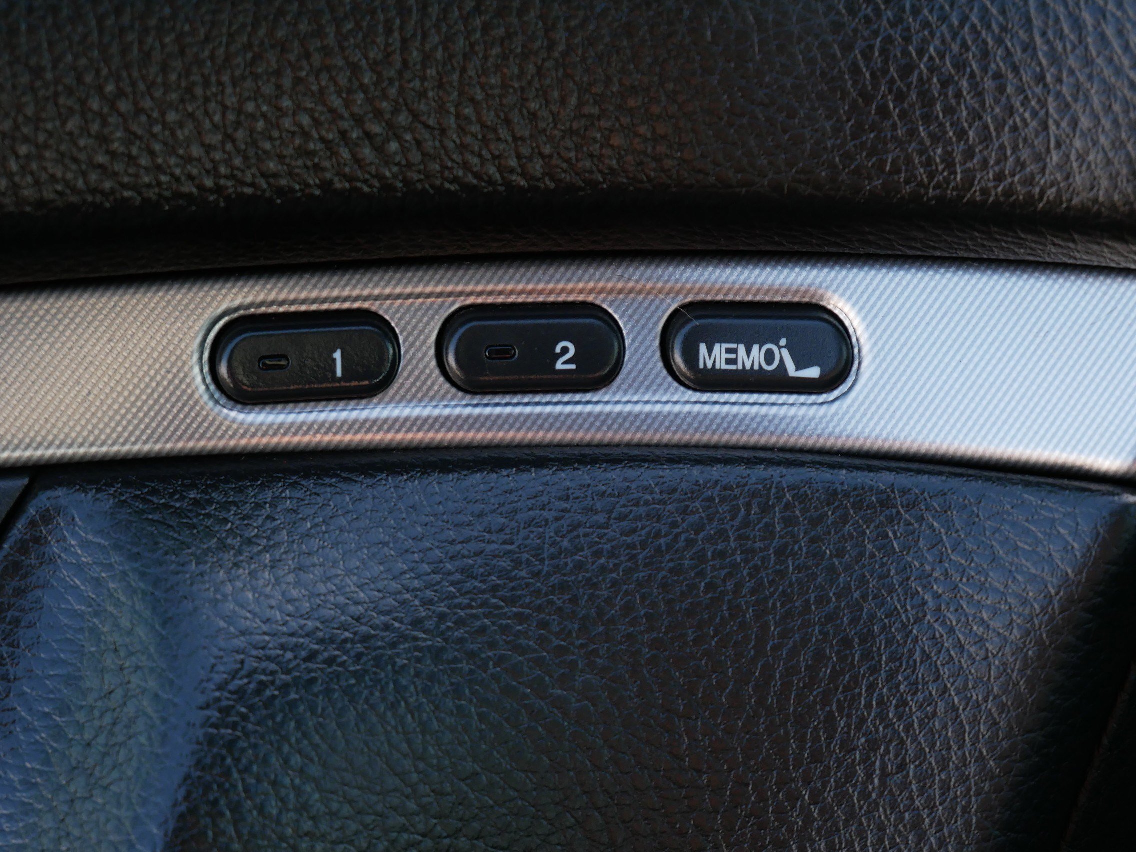 Used 2004 Acura TL image 27