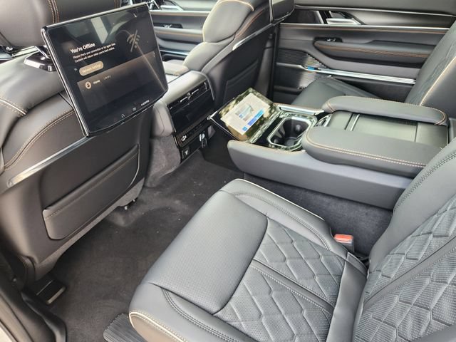 New 2026 Jeep Grand Wagoneer Summit AWD/4WD image 21