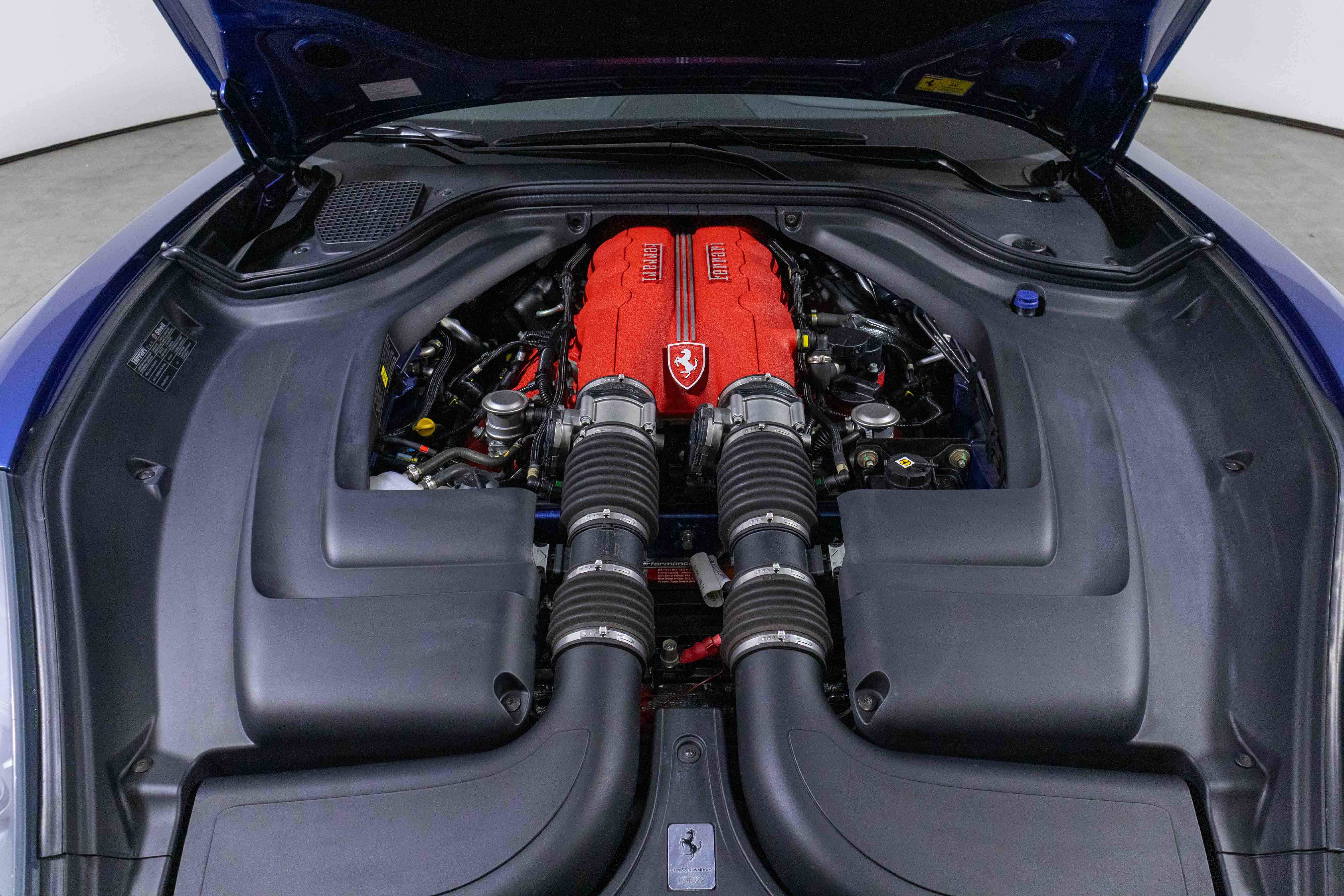 Used 2010 Ferrari California image 43