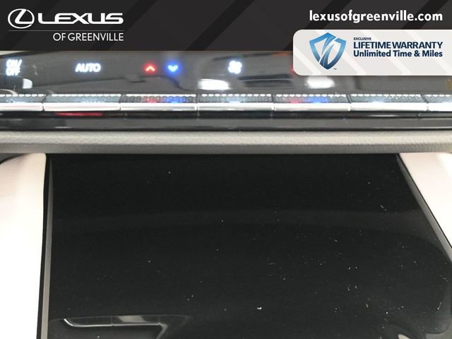 Used 2024 Buick Envision Avenir image 18