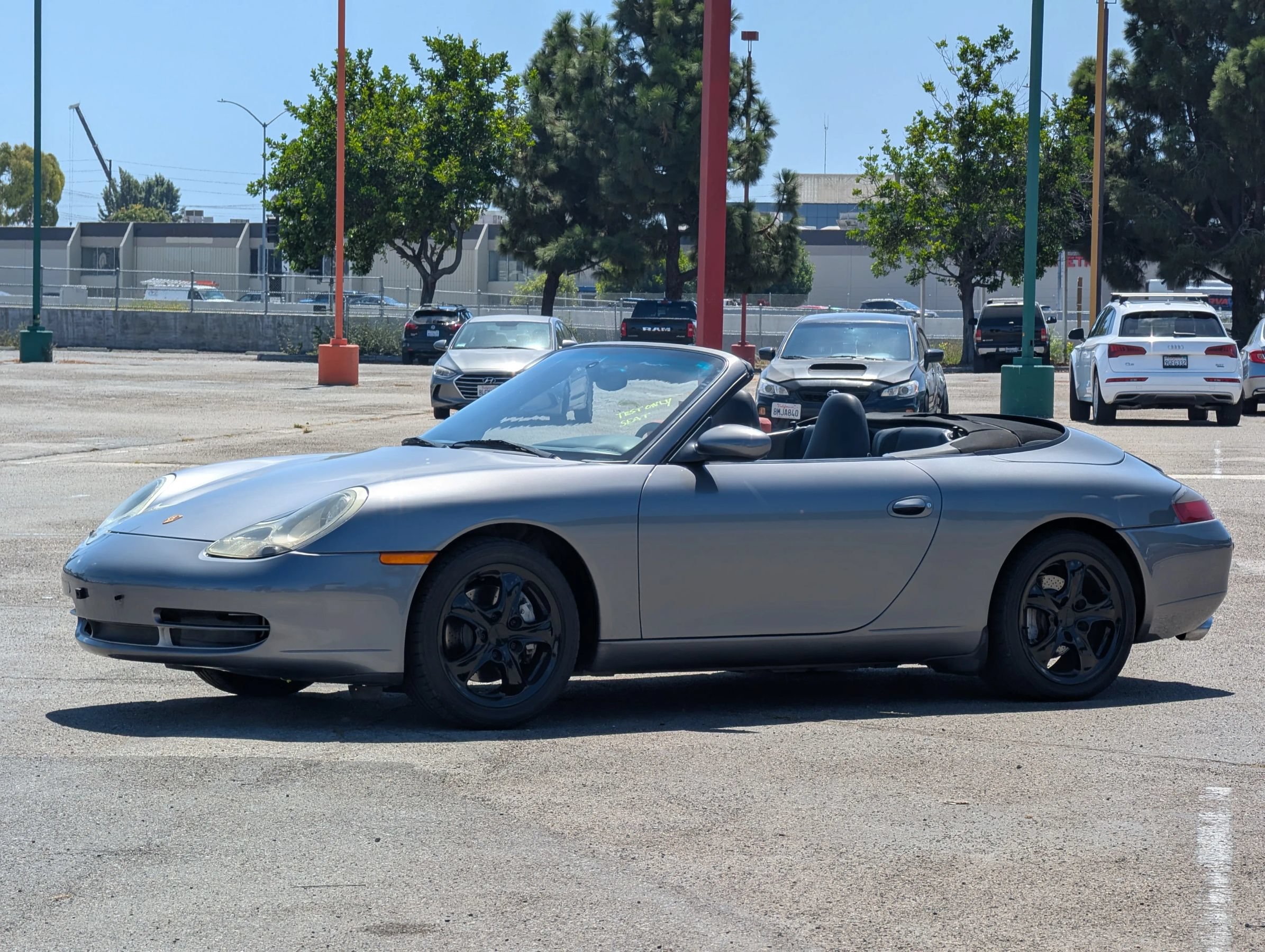 Used 2001 Porsche 911 Carrera 4 AWD/4WD image 4