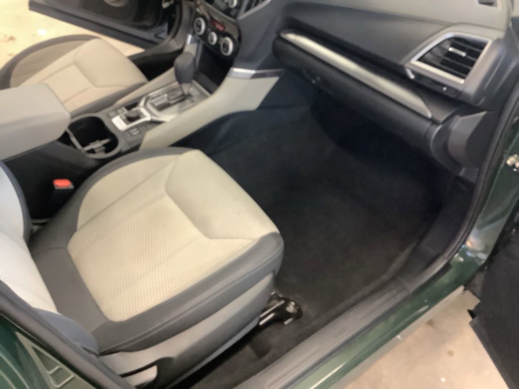Used 2023 Subaru Forester Premium AWD/4WD image 4
