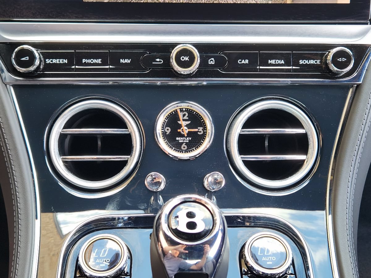 Used 2022 Bentley Continental GT AWD/4WD image 49