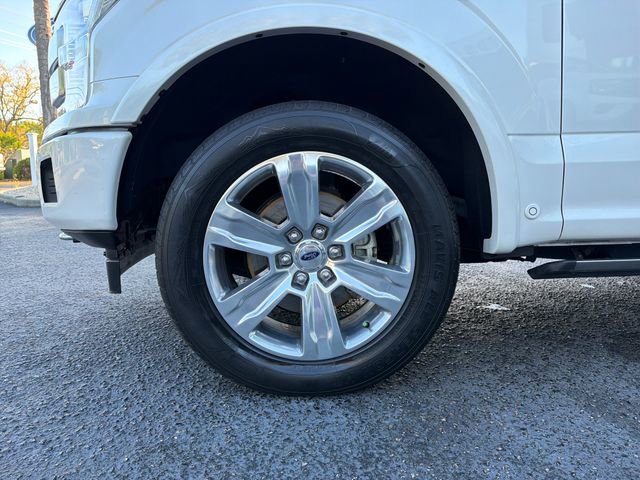 Used 2018 Ford F150 Platinum w/ Equipment Group 701A Luxury image 30