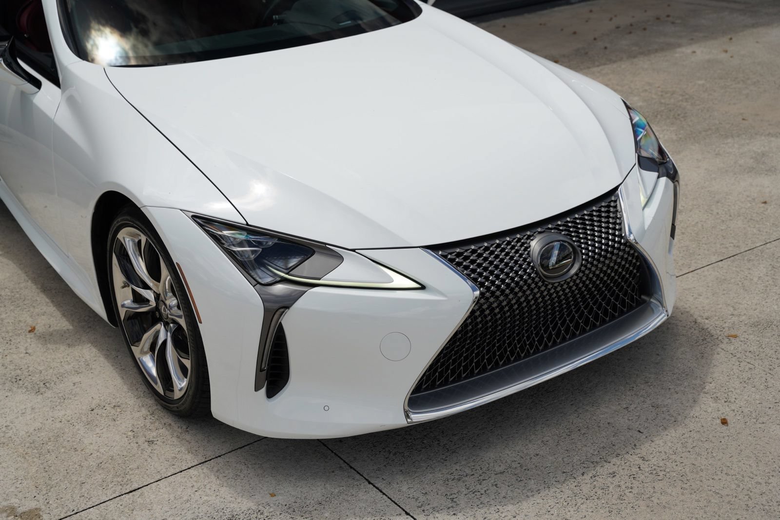 Used 2019 Lexus LC 500 Coupe w/ Sport Package RWD image 9