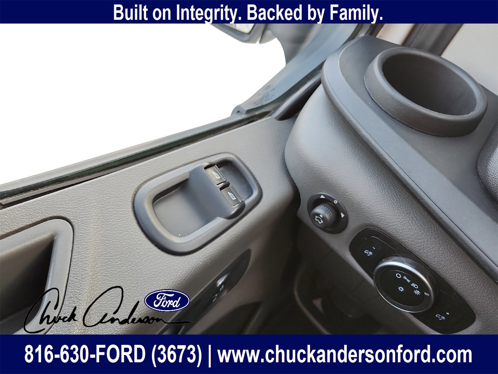 Used 2022 Ford Transit 350 DRW image 12