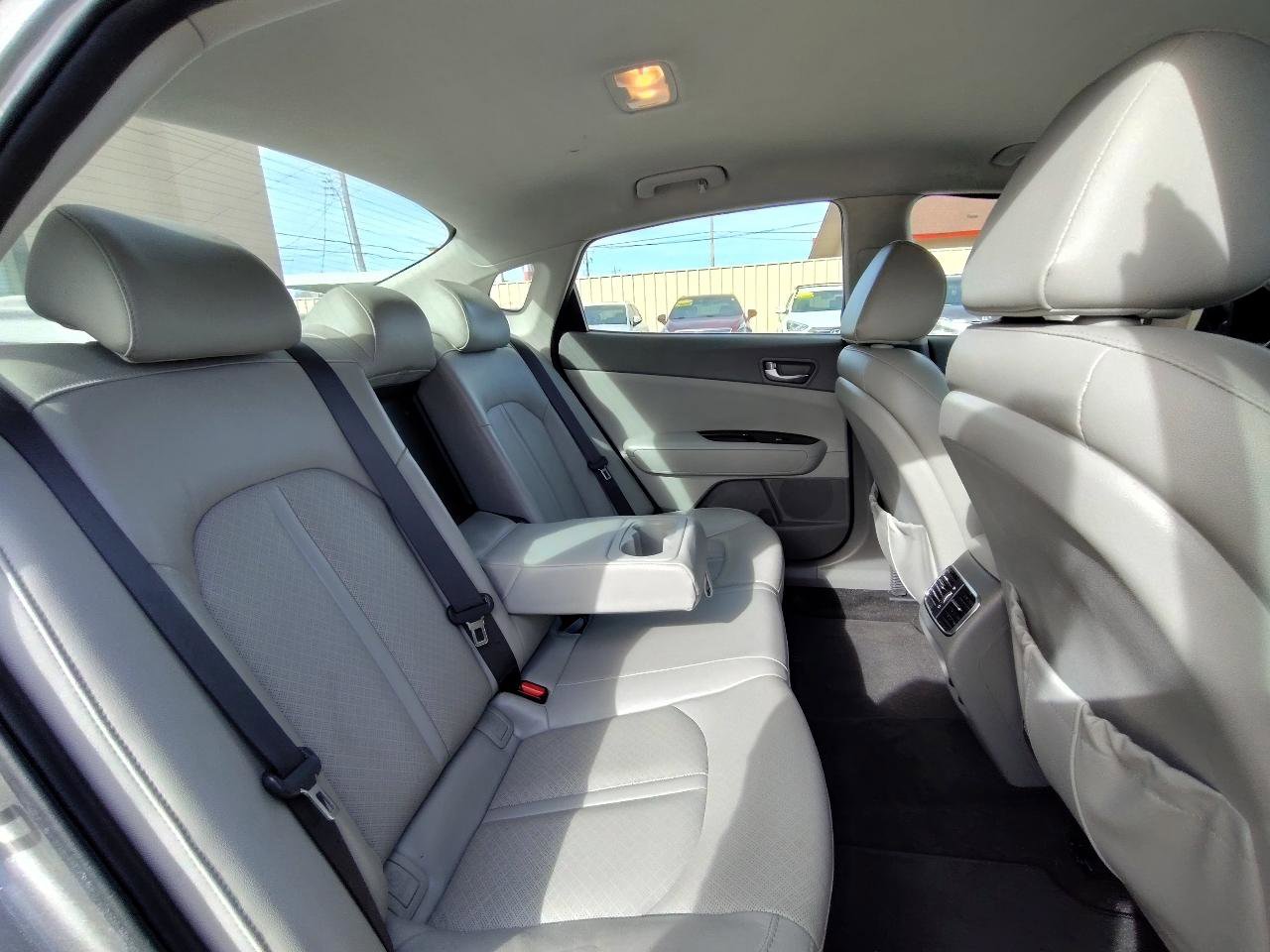 Used 2018 Kia Optima EX FWD image 38