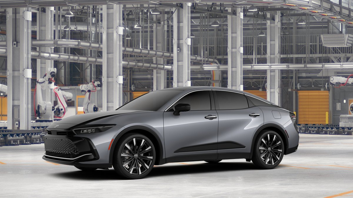 New 2026 Toyota Crown Platinum AWD/4WD image 2