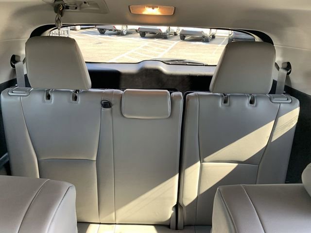 Used 2023 Toyota Highlander XLE image 34