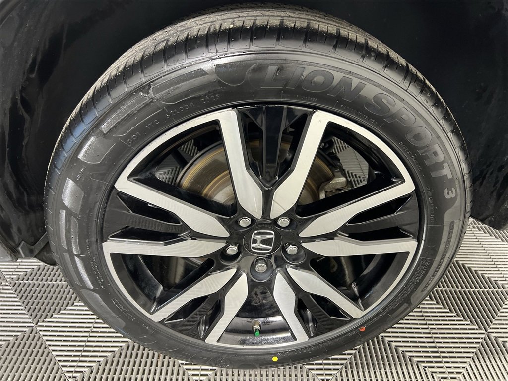 Used 2019 Honda Pilot Elite image 19