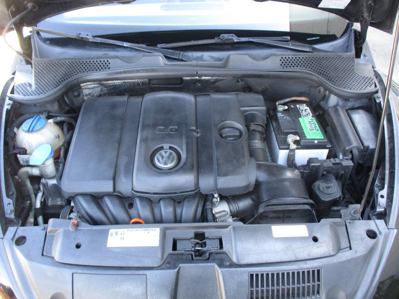 Used 2013 Volkswagen Beetle 2.5 FWD image 70