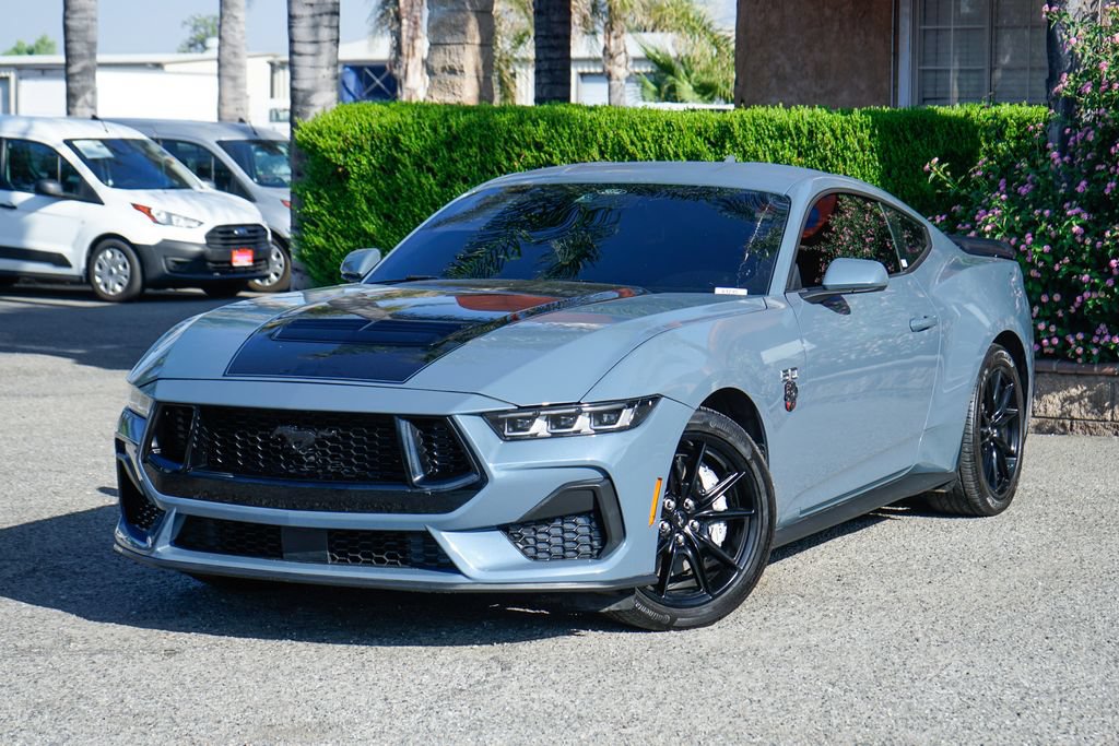 Used 2024 Ford Mustang GT Premium RWD image 4