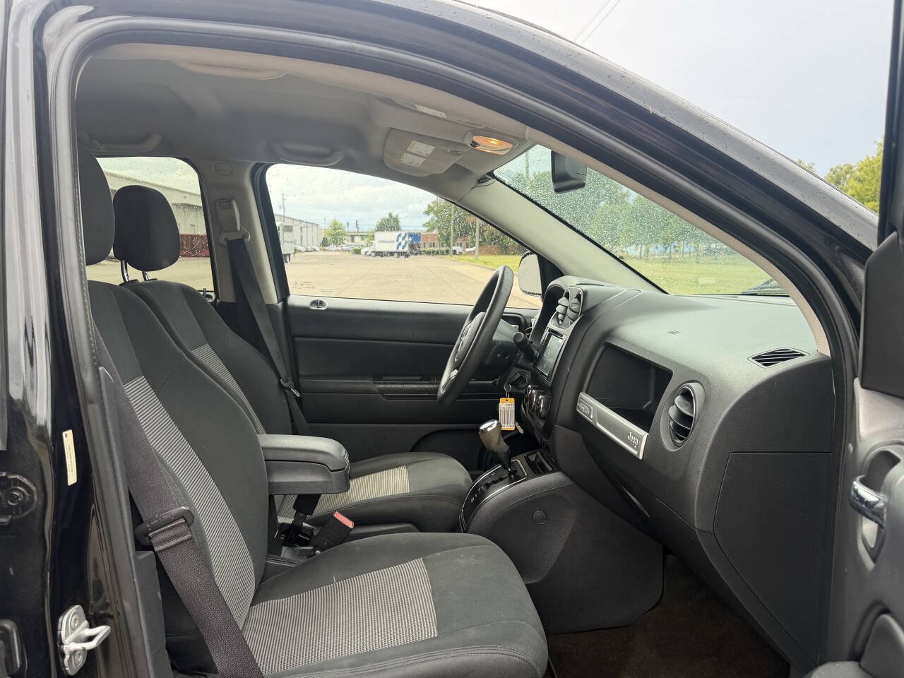 Used 2014 Jeep Compass Sport w/ Power Value Group FWD image 20
