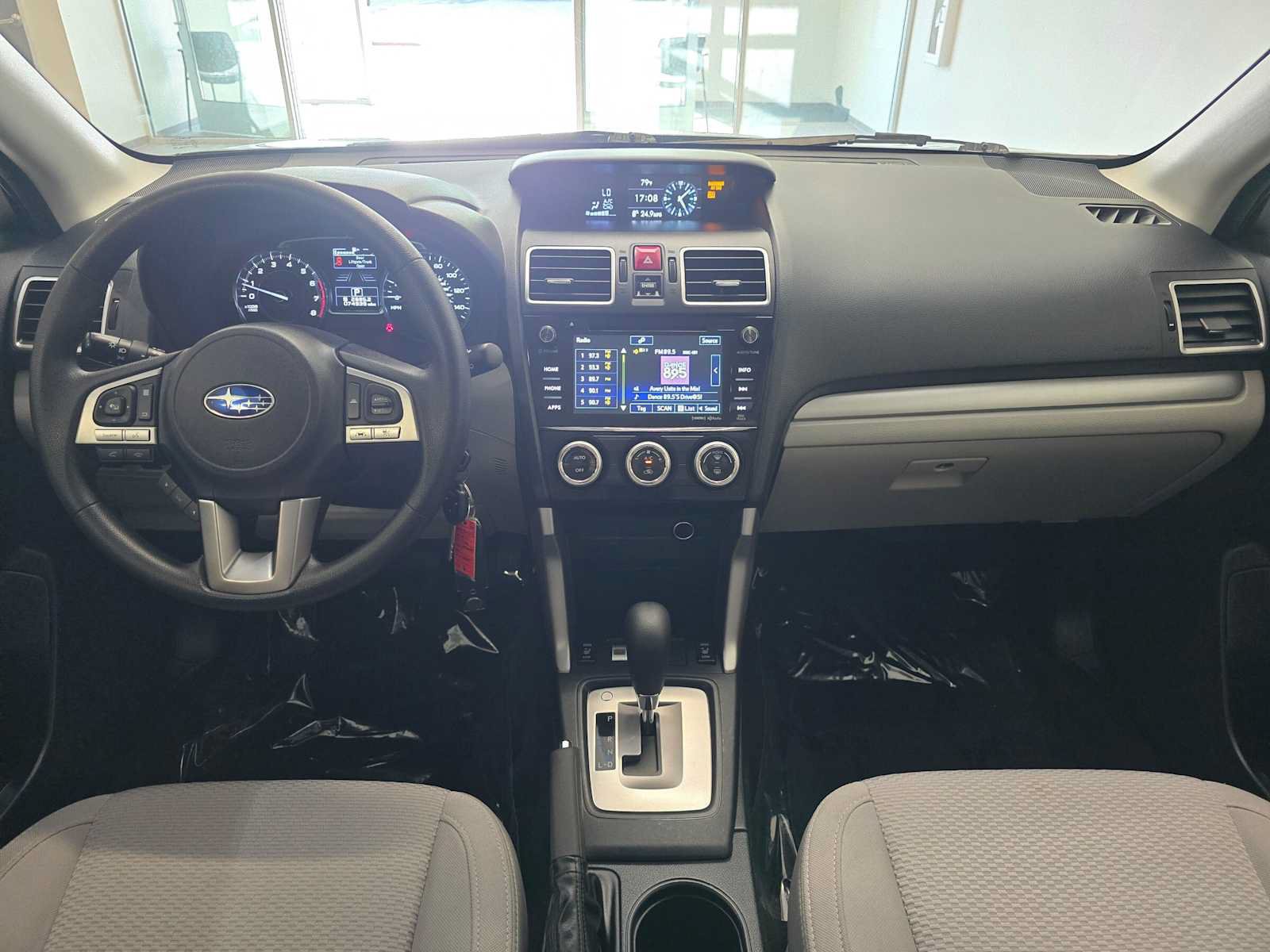Used 2017 Subaru Forester 2.5i Premium AWD/4WD image 10