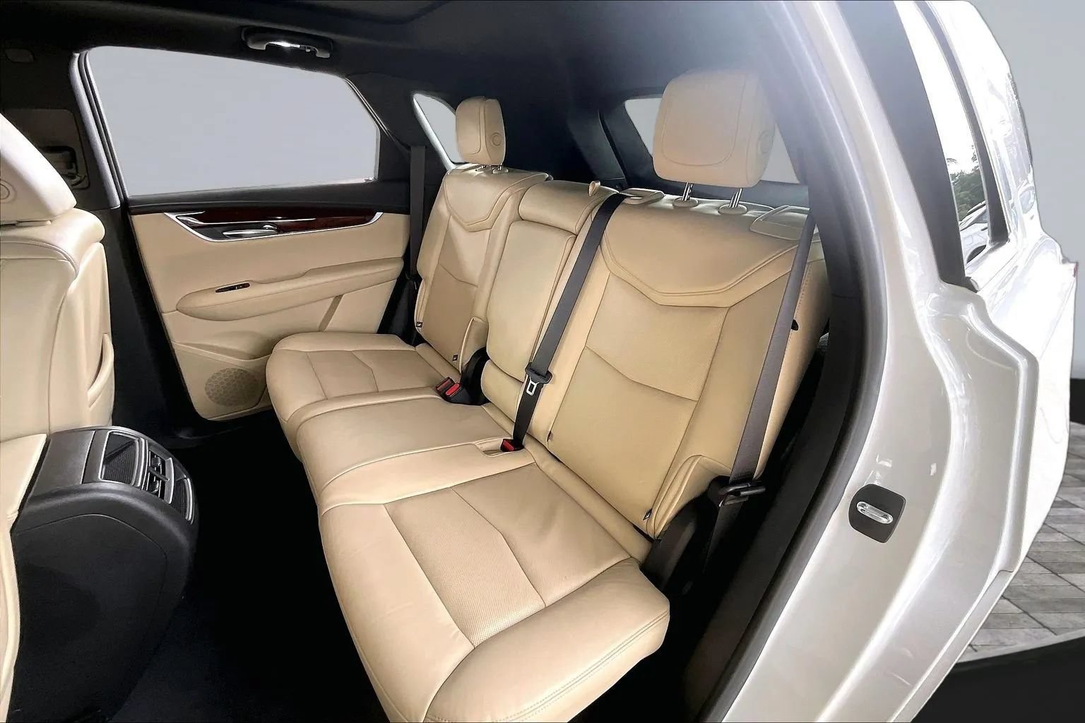 Used 2019 Cadillac XT5 Luxury FWD image 19