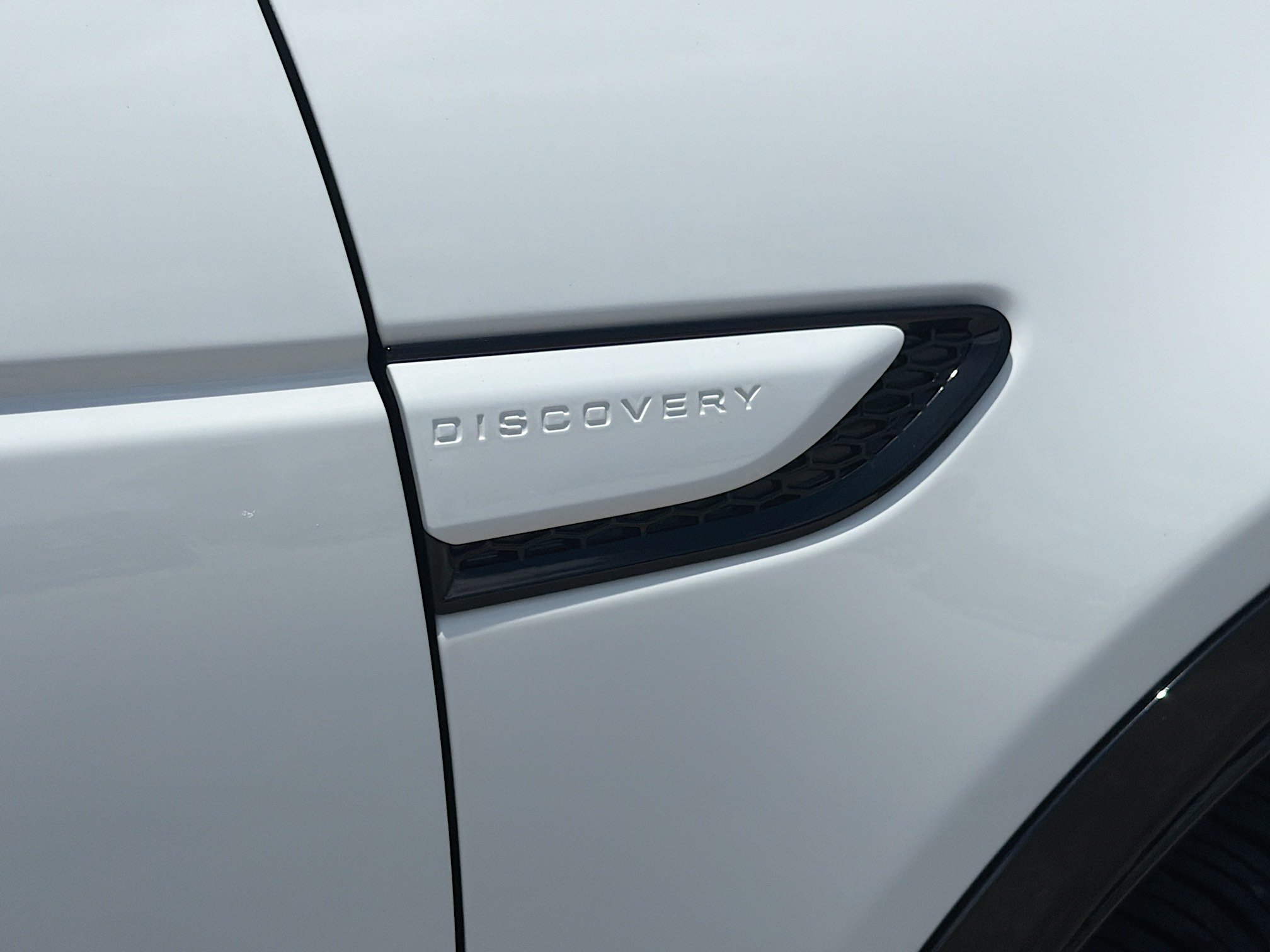 Used 2025 Land Rover Discovery Sport Dynamic SE AWD/4WD image 47