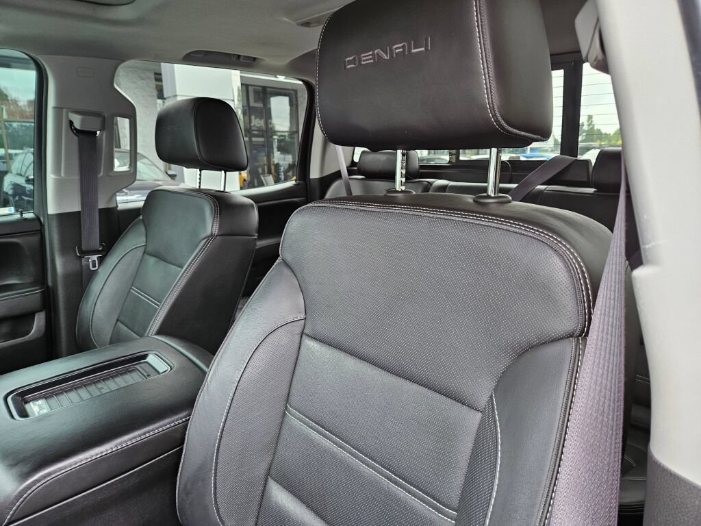 Used 2017 GMC Sierra 1500 Denali AWD/4WD image 18