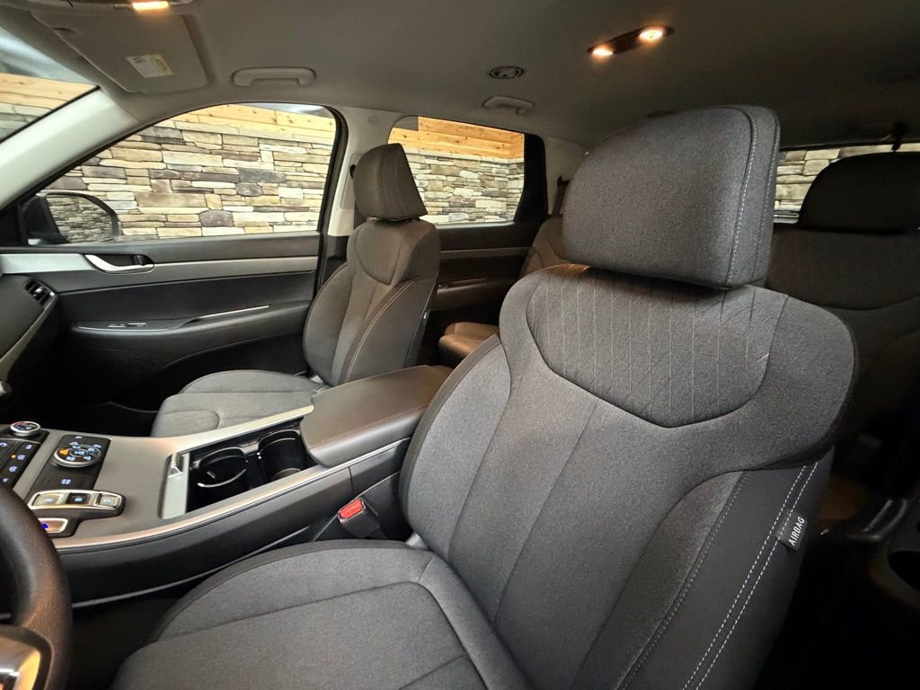 Certified 2022 Hyundai Palisade SE image 12