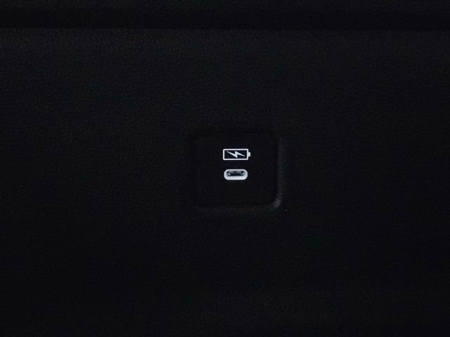 Used 2024 Honda Pilot Touring image 24