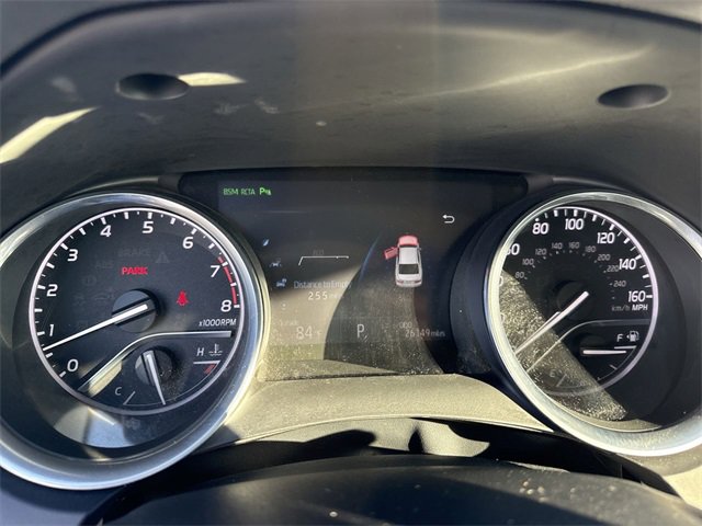 Used 2018 Toyota Camry XLE image 15