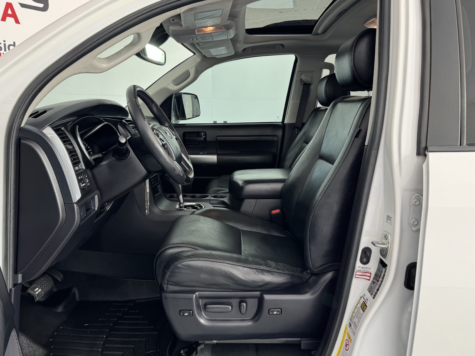 Used 2019 Toyota Sequoia TRD Sport w/ TRD Sport Premium Package RWD image 13