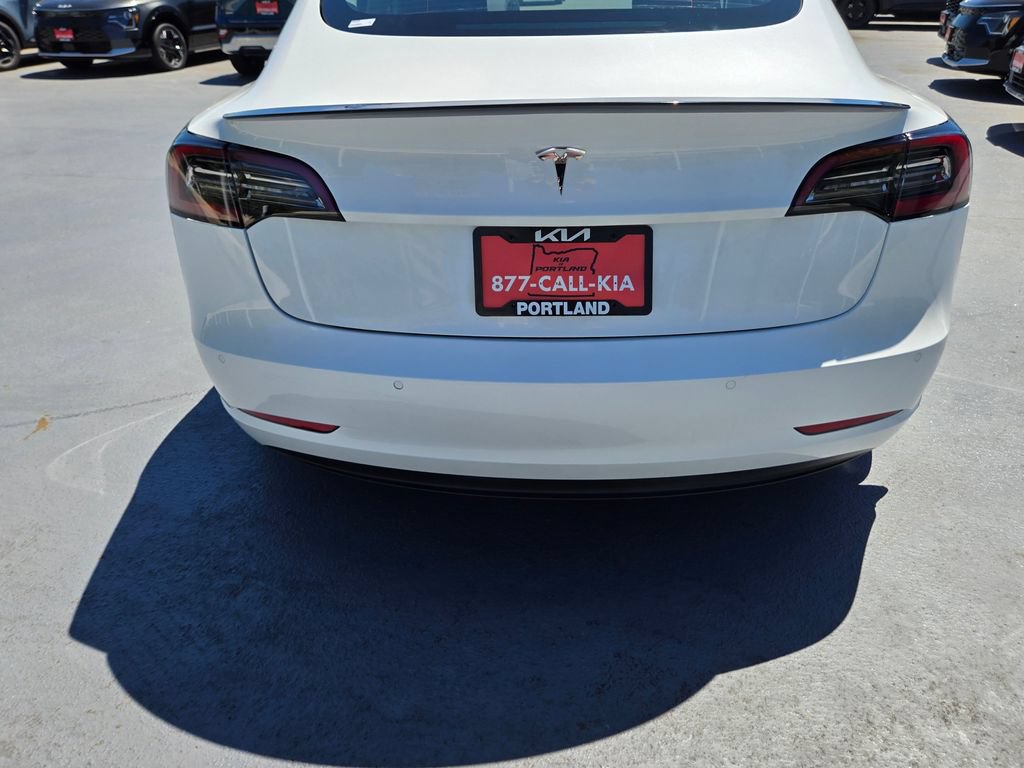 Used 2021 Tesla Model 3 Standard Range Plus RWD image 5